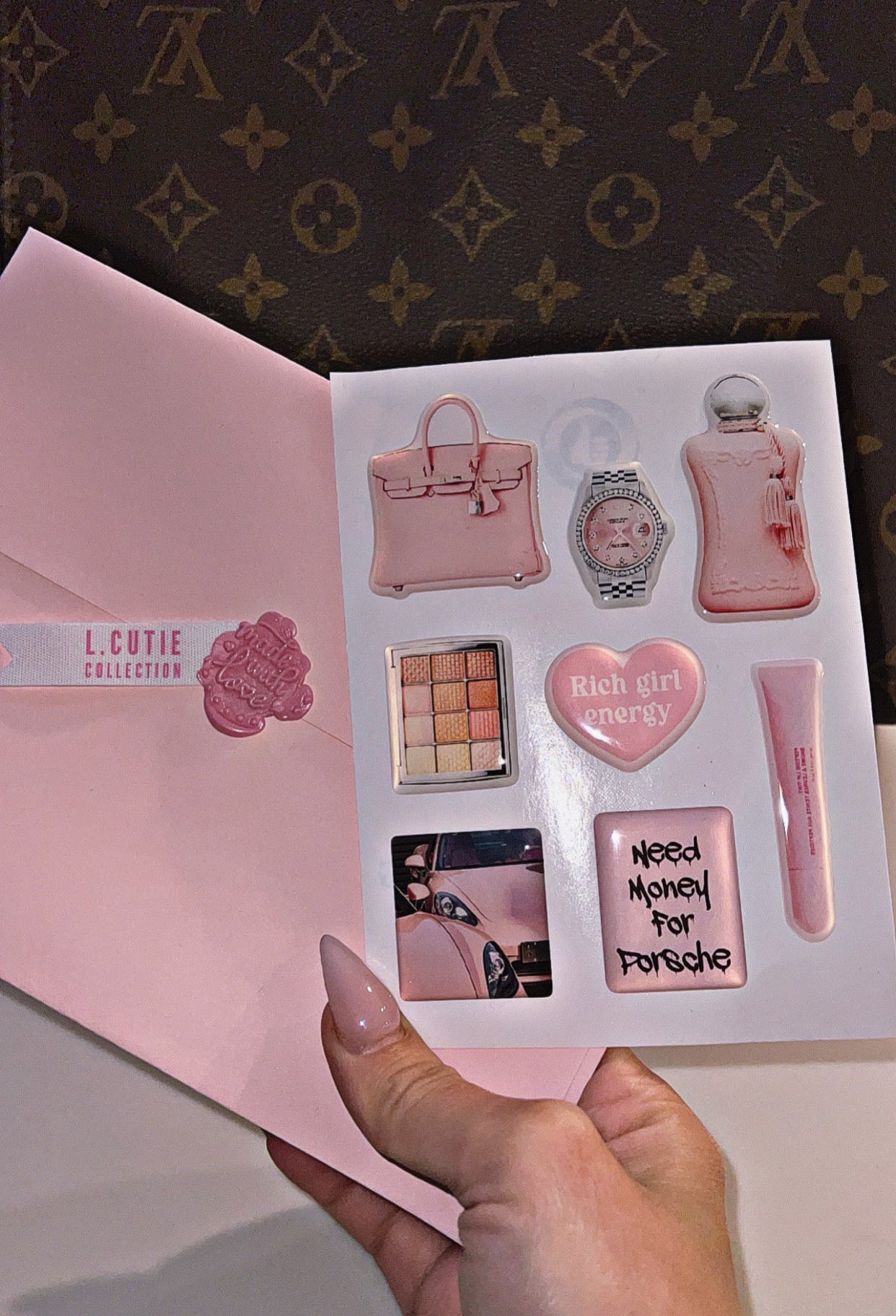 β My Pinkish Love β π